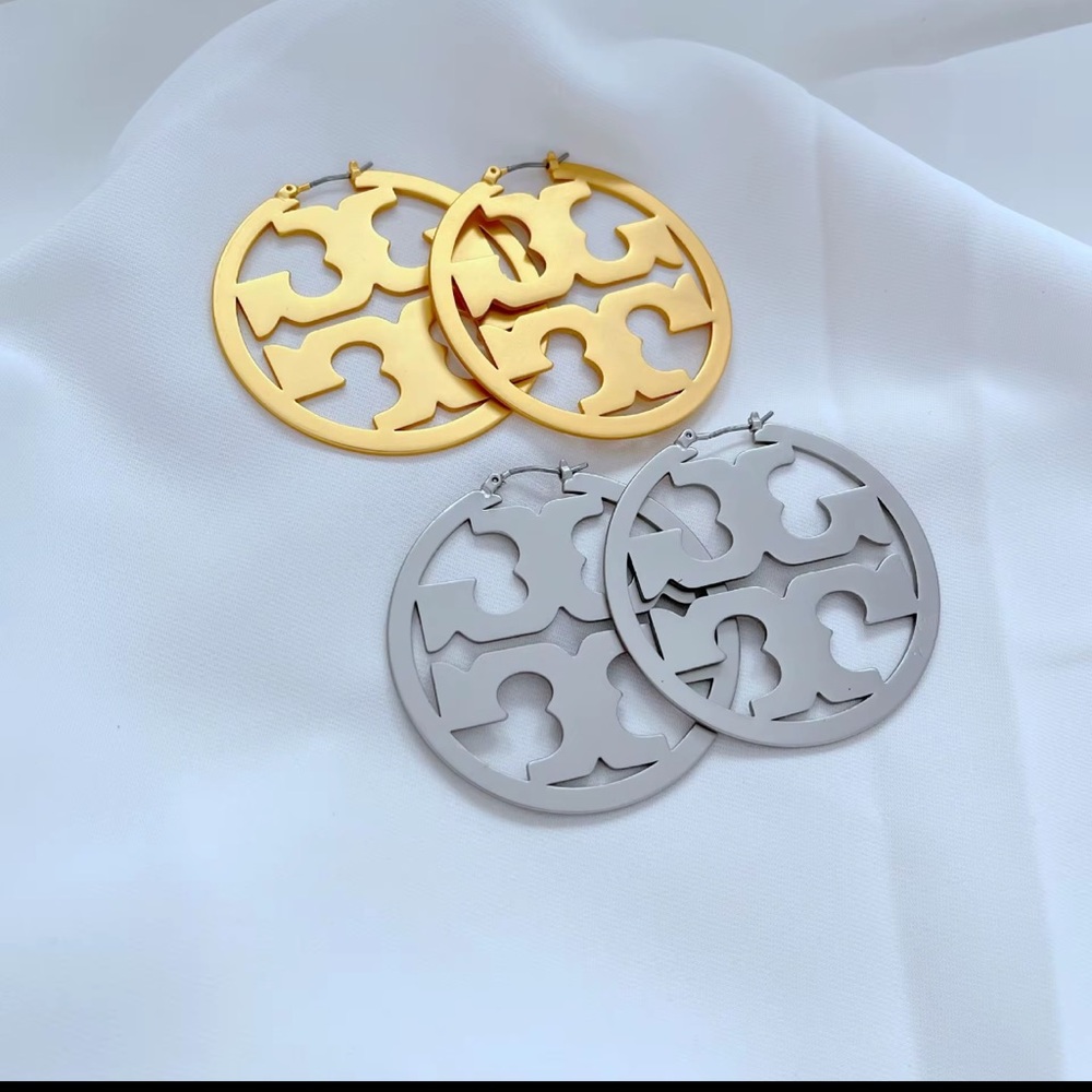 Tory Burch Gold Logo Earrings - Picture 4 of 14